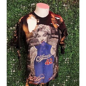 Weiv Gear Marilyn Monroe tshirt